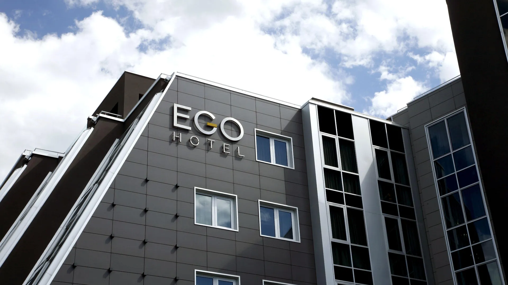 2 Hotel di Lusso vicino al Porto di Ancona da Conoscere