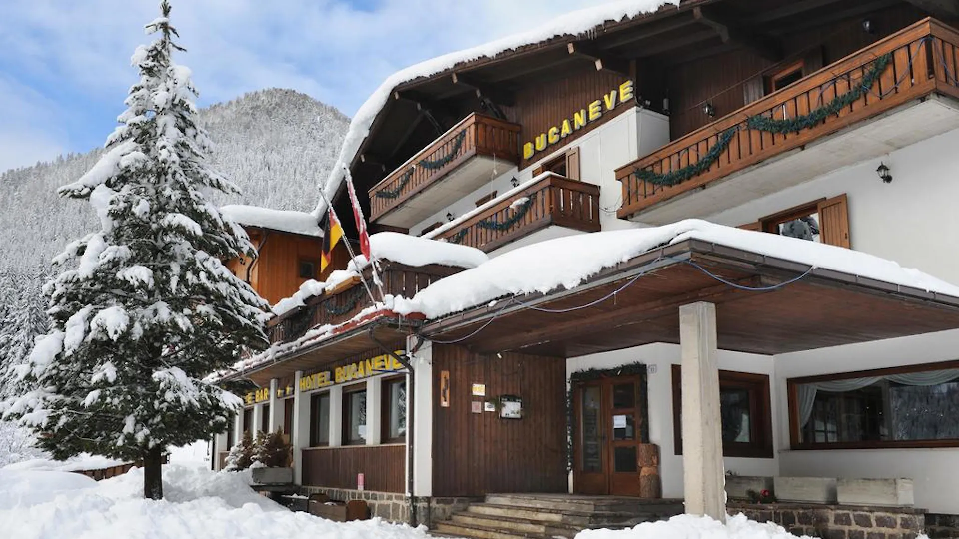 Dove Soggiornare Vicino a 218 Vajolet II: 6 Resort a Pozza di Fassa